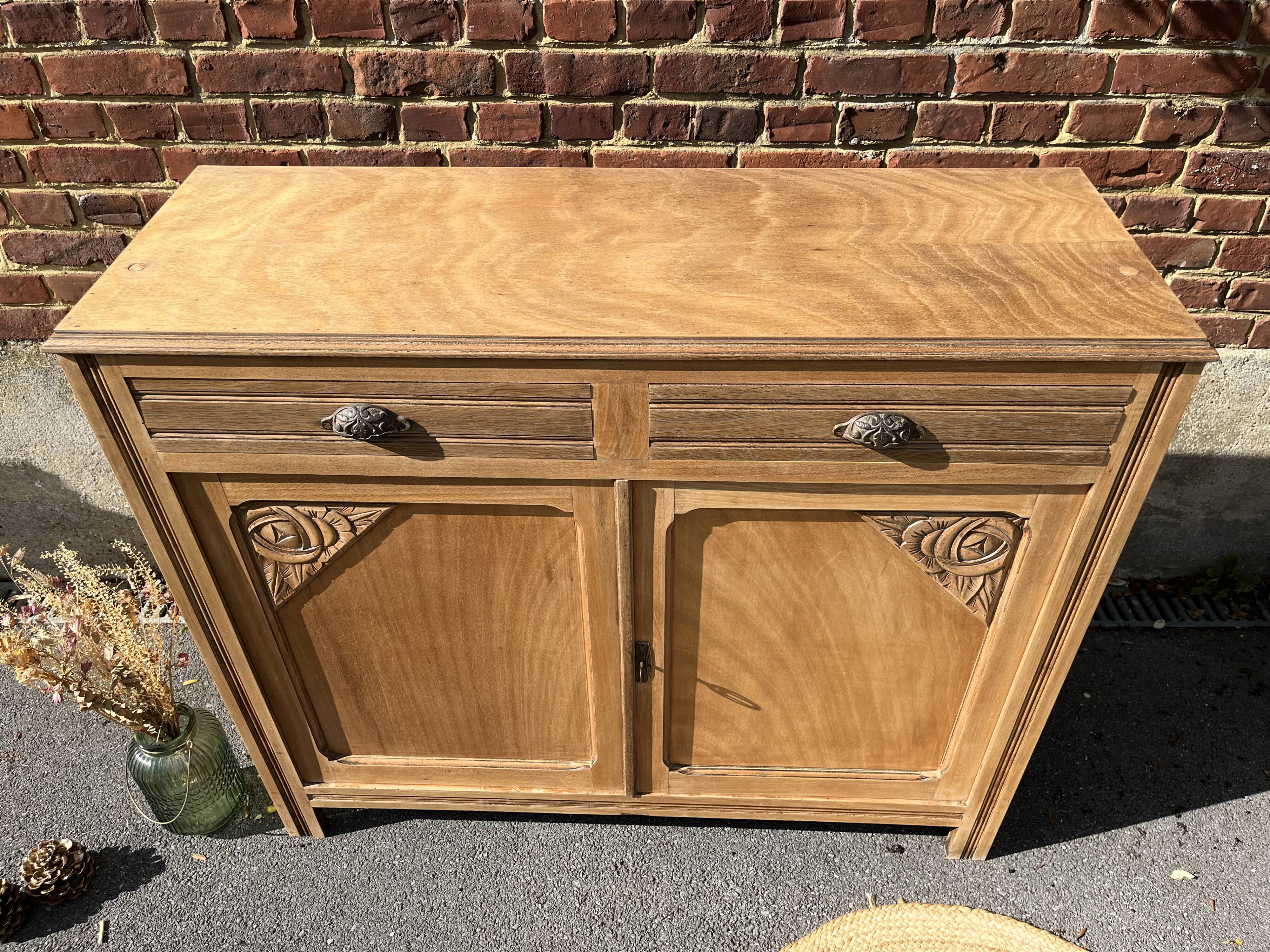 Art deco sideboard shell handles