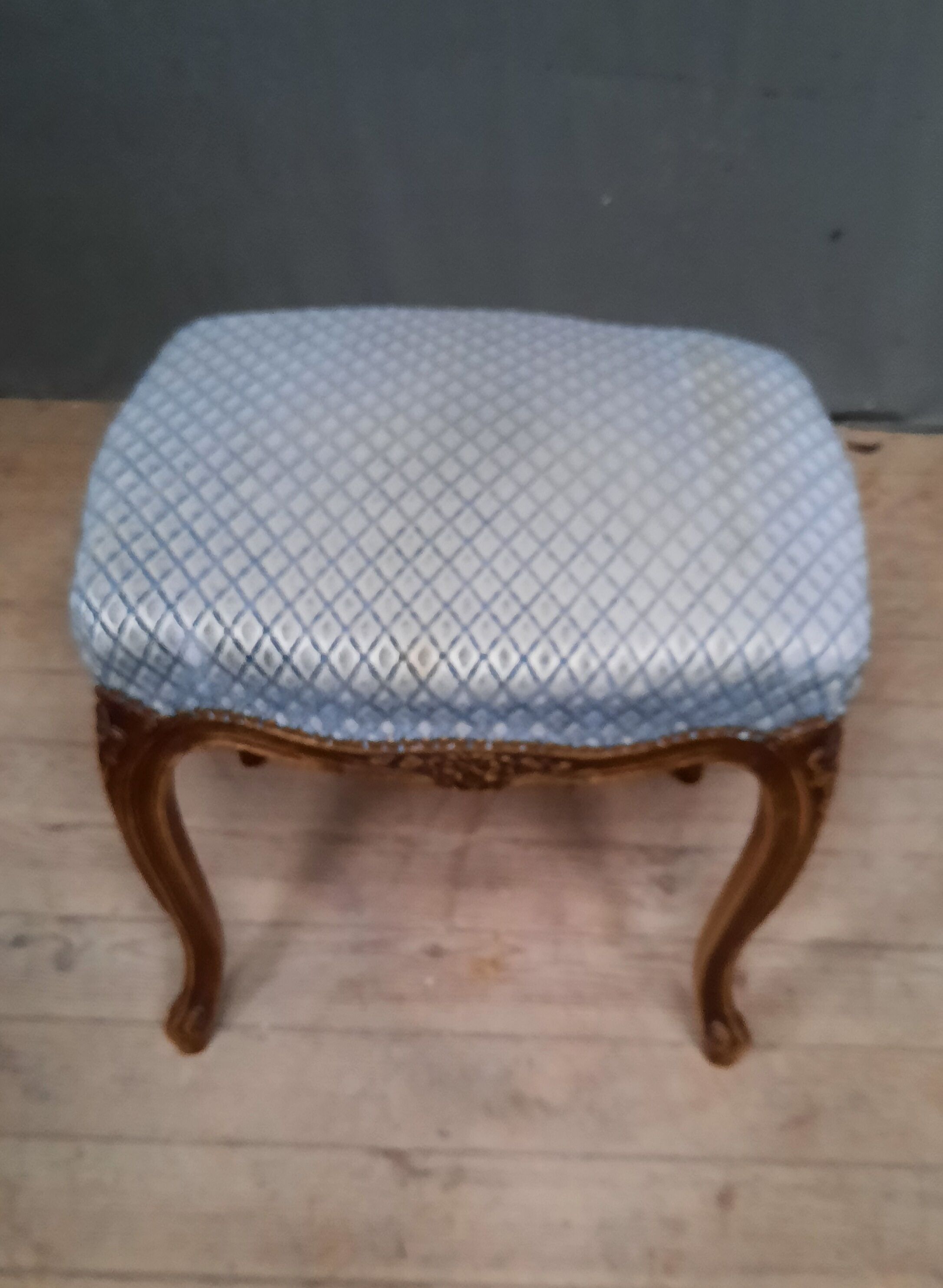 Louis XV style pouf velvet cover