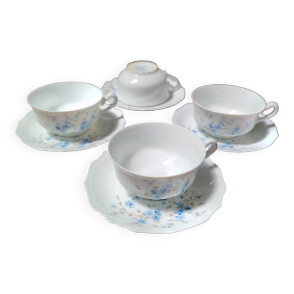 Ensemble de 4 tasses et soucoupes en porcelaine de Limoge