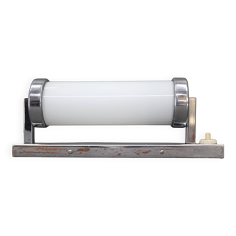 Czechoslovak Bauhaus Art Deco chrome tubular wall light, 1930s