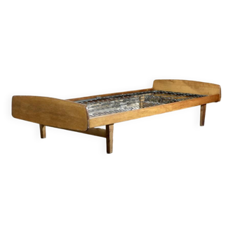 Daybed en chêne style Guariche, France, 1950