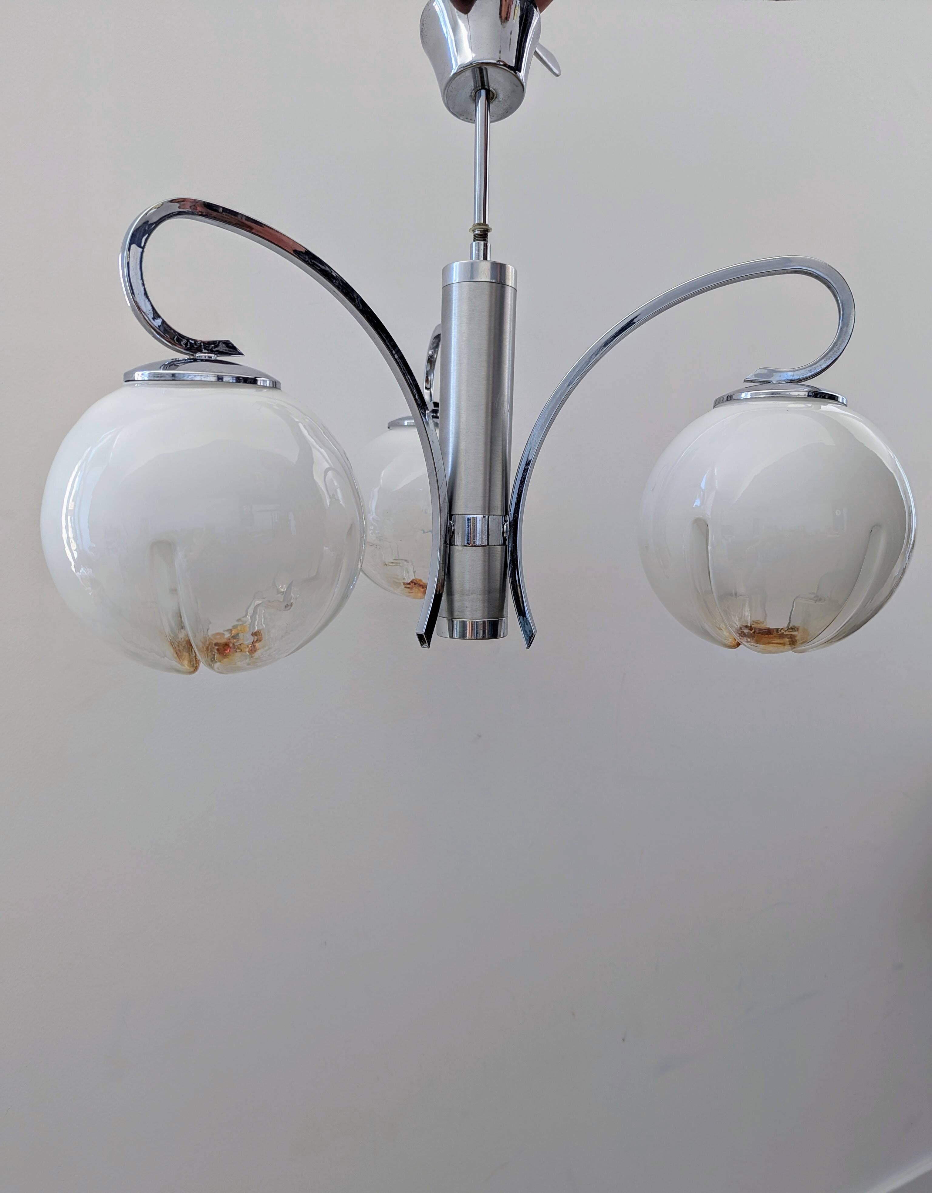 Delmas 3-branch chandelier