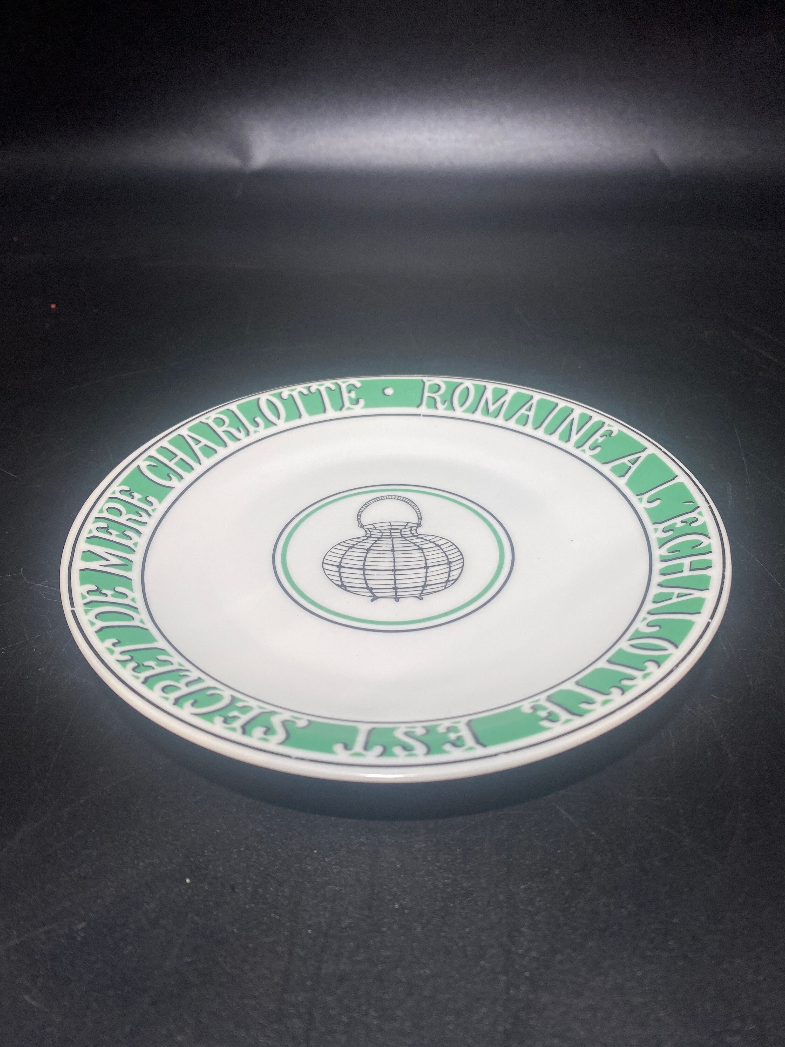 Set of 10 Paris porcelain plates