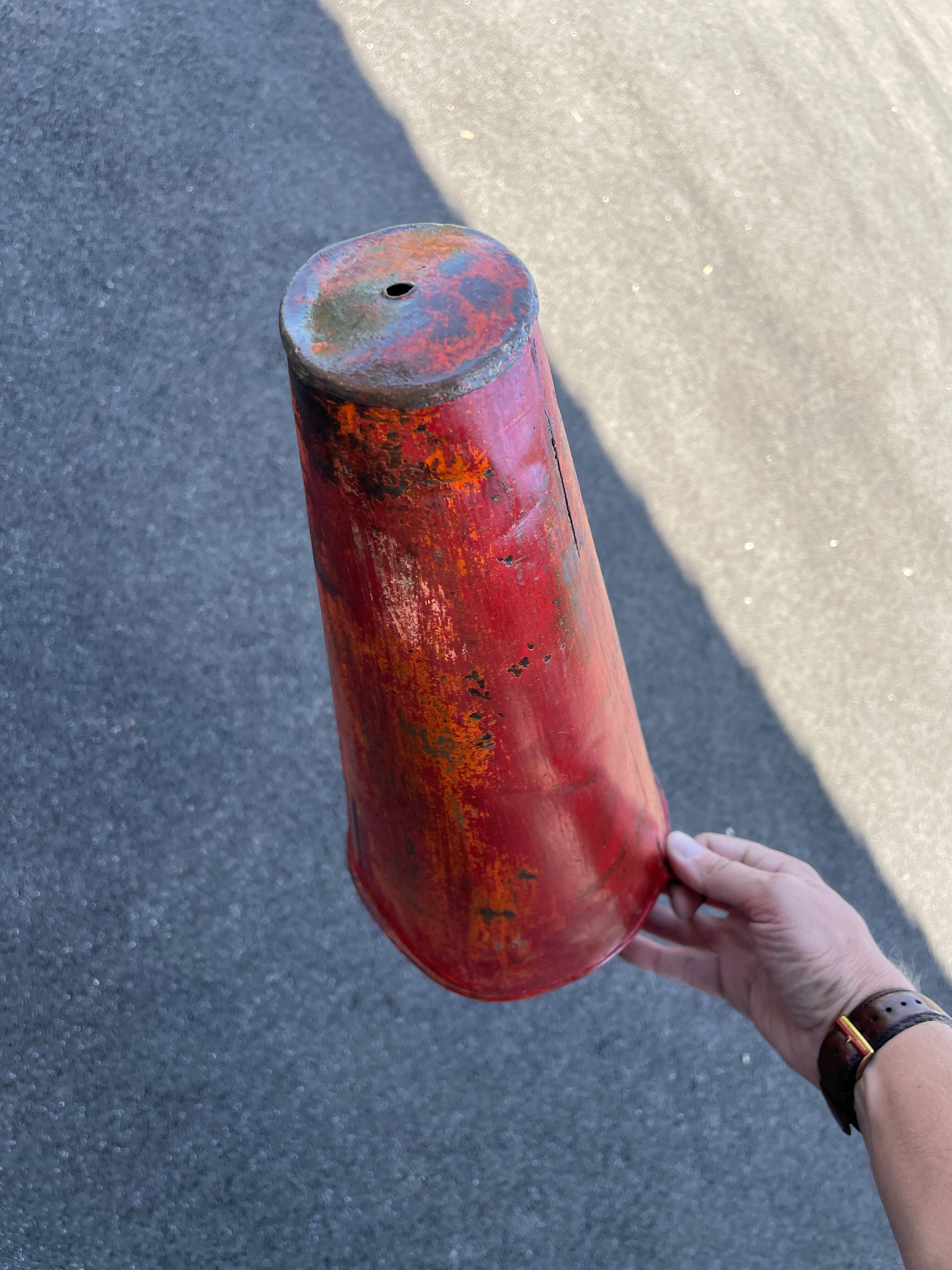 Enseigne de tabac carotte en tôle