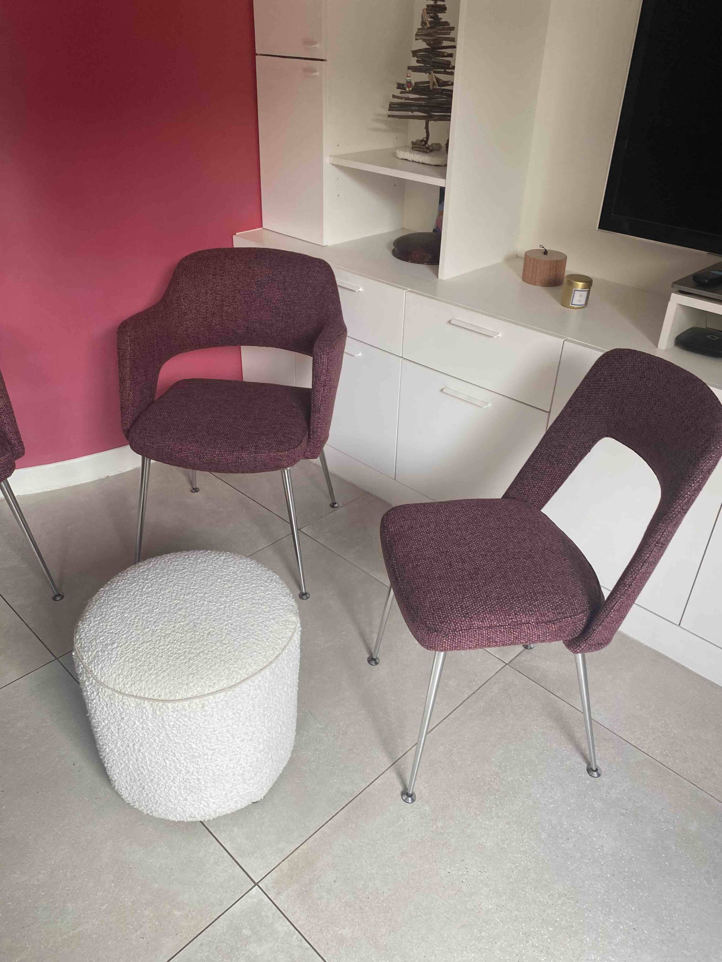 Conference Armchair (2) and Chair (1) set by Saarinen for Knoll