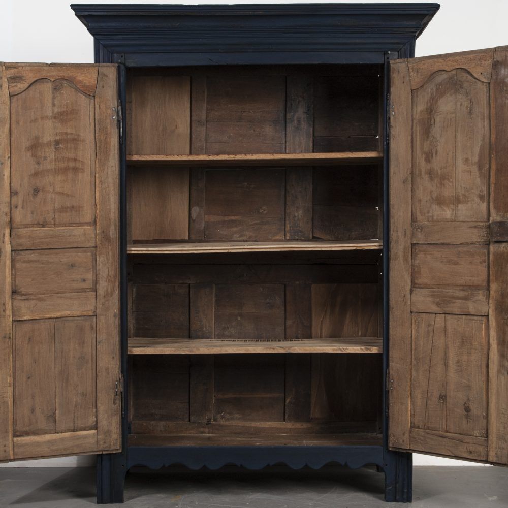 Indigo armoire