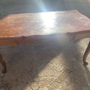 Italian extendable Louis XV style dining table – 20th century