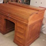Curtain desk