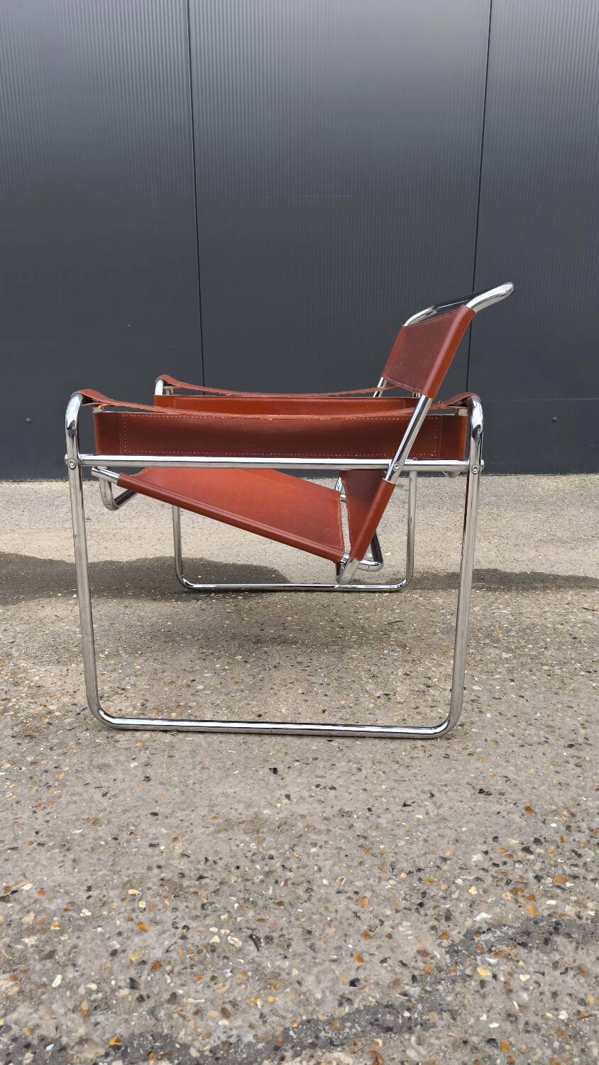 Fauteuil wassily B3 vintage par Marcel breuer