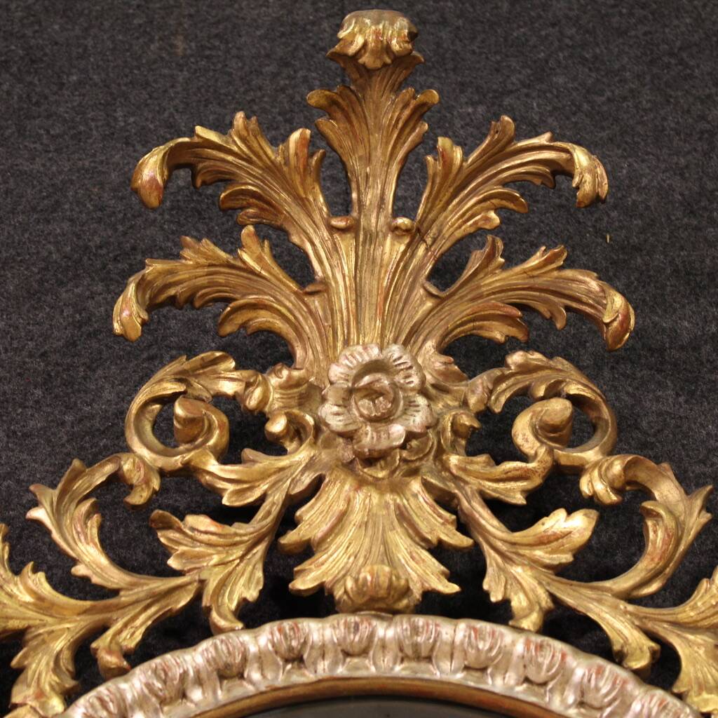 20th century Italian Louis XV style gilded mirror