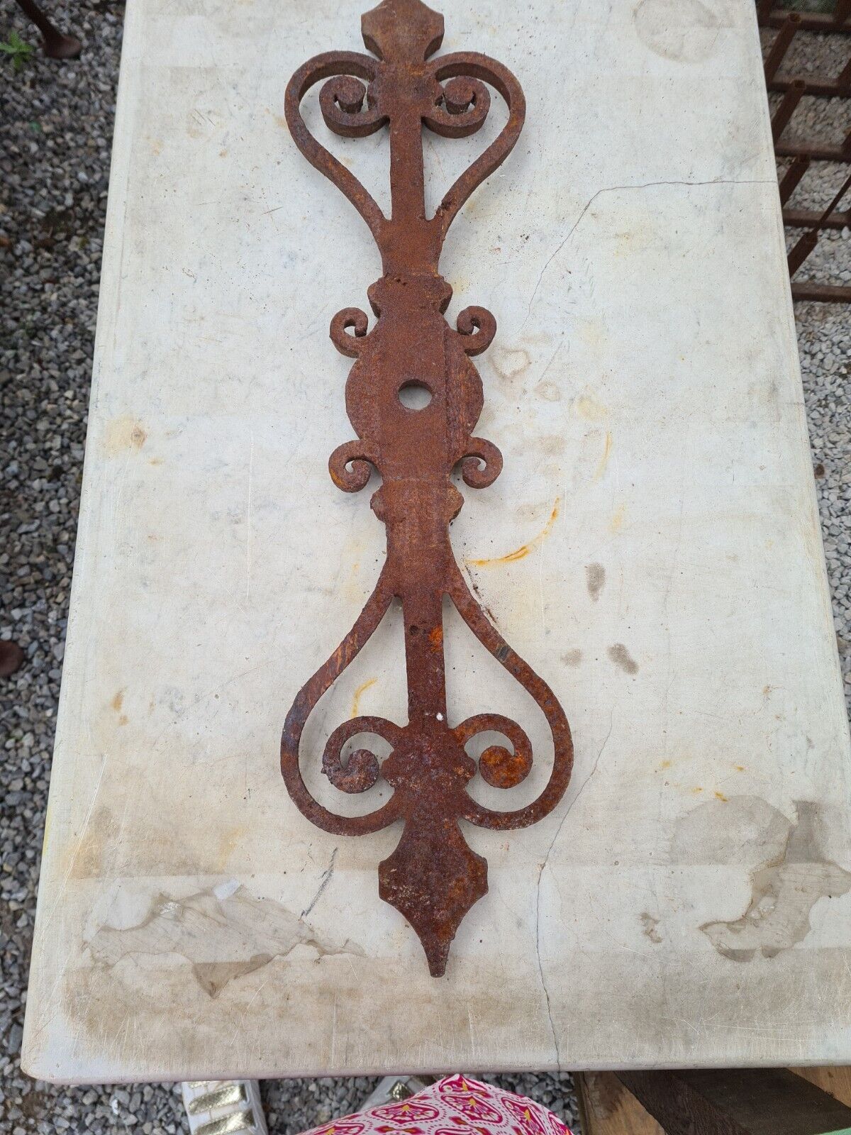 Cast iron anchor