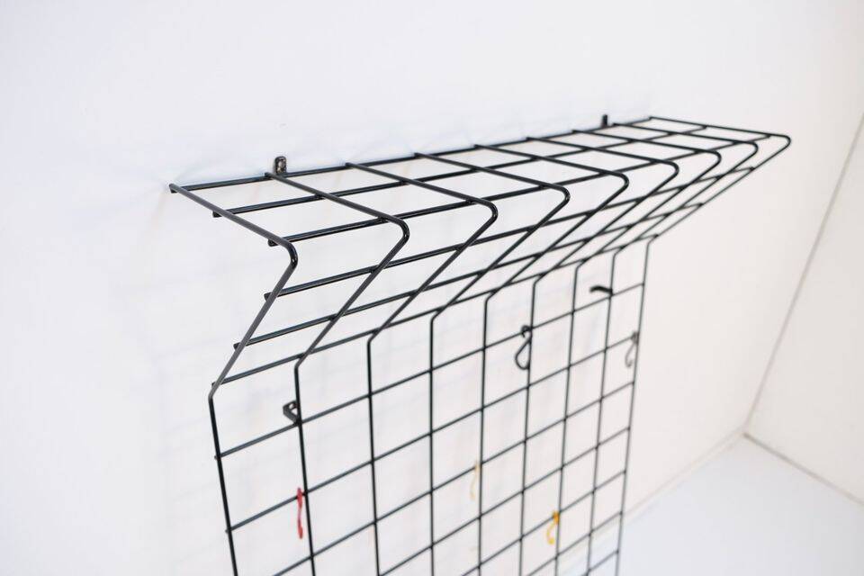Fichtel string cabinet in retro vintage style from the 60s-70s.