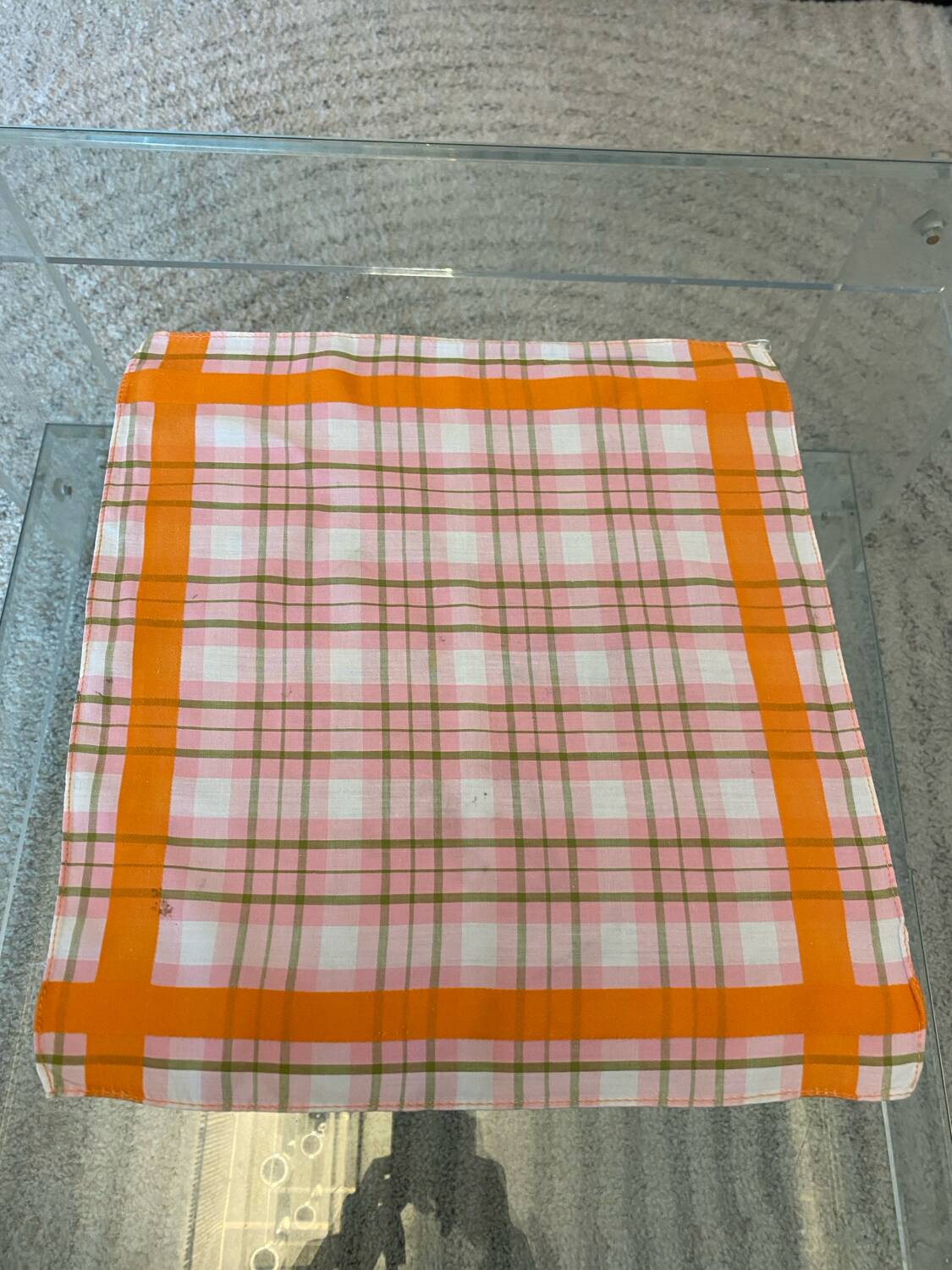 Large vintage pop handkerchief 70