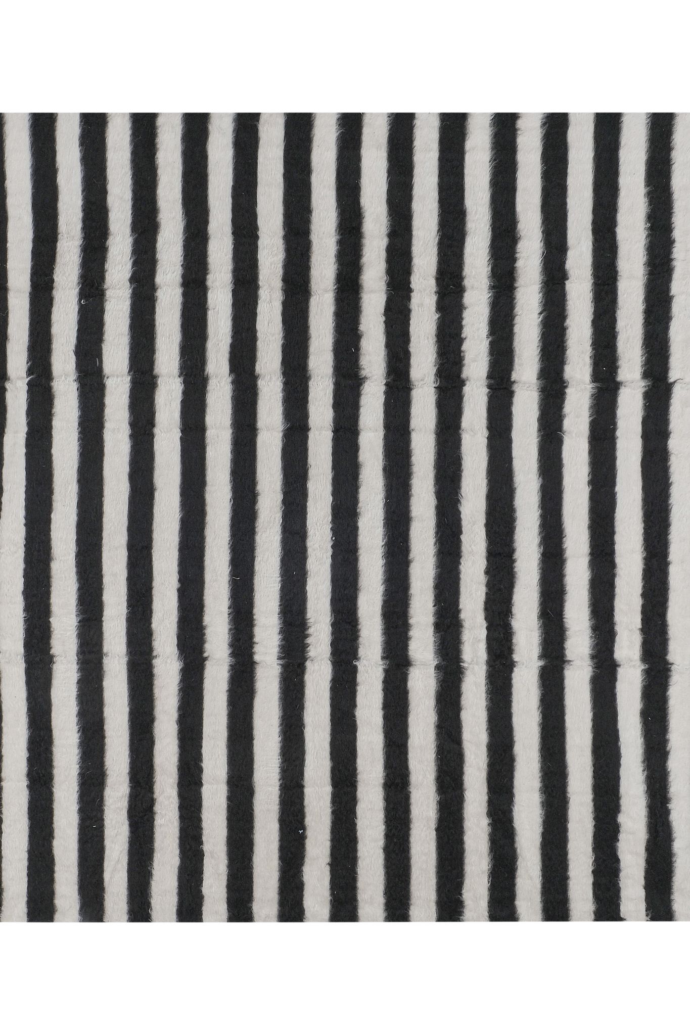 Vintage Turkish rug from Oushak, hand-woven 223x239 cm