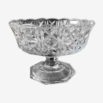 Chiseled crystal cup