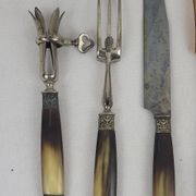 Art Deco serving cutlery with horn handle