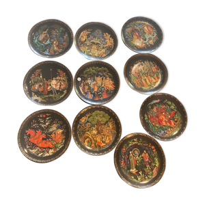 Lot de 10 assiettes en