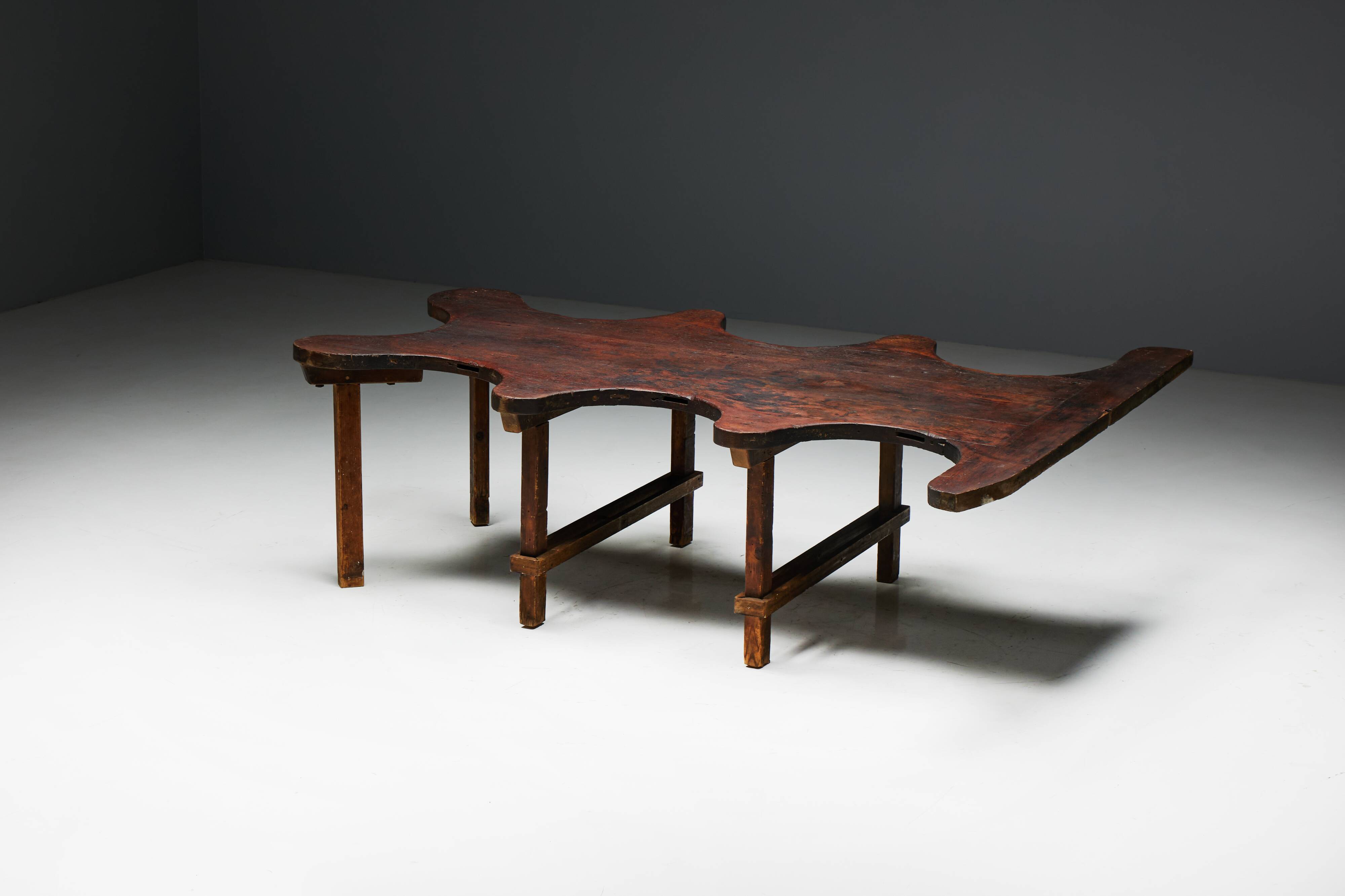 Table Organique Rustique De Forme Libre, France, Fin 19ème Siècle