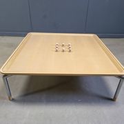 Table basse post-moderne en liège et en verre, années 1980