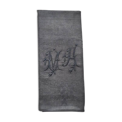 Serviette de table ancienne brodée MA gris foncé