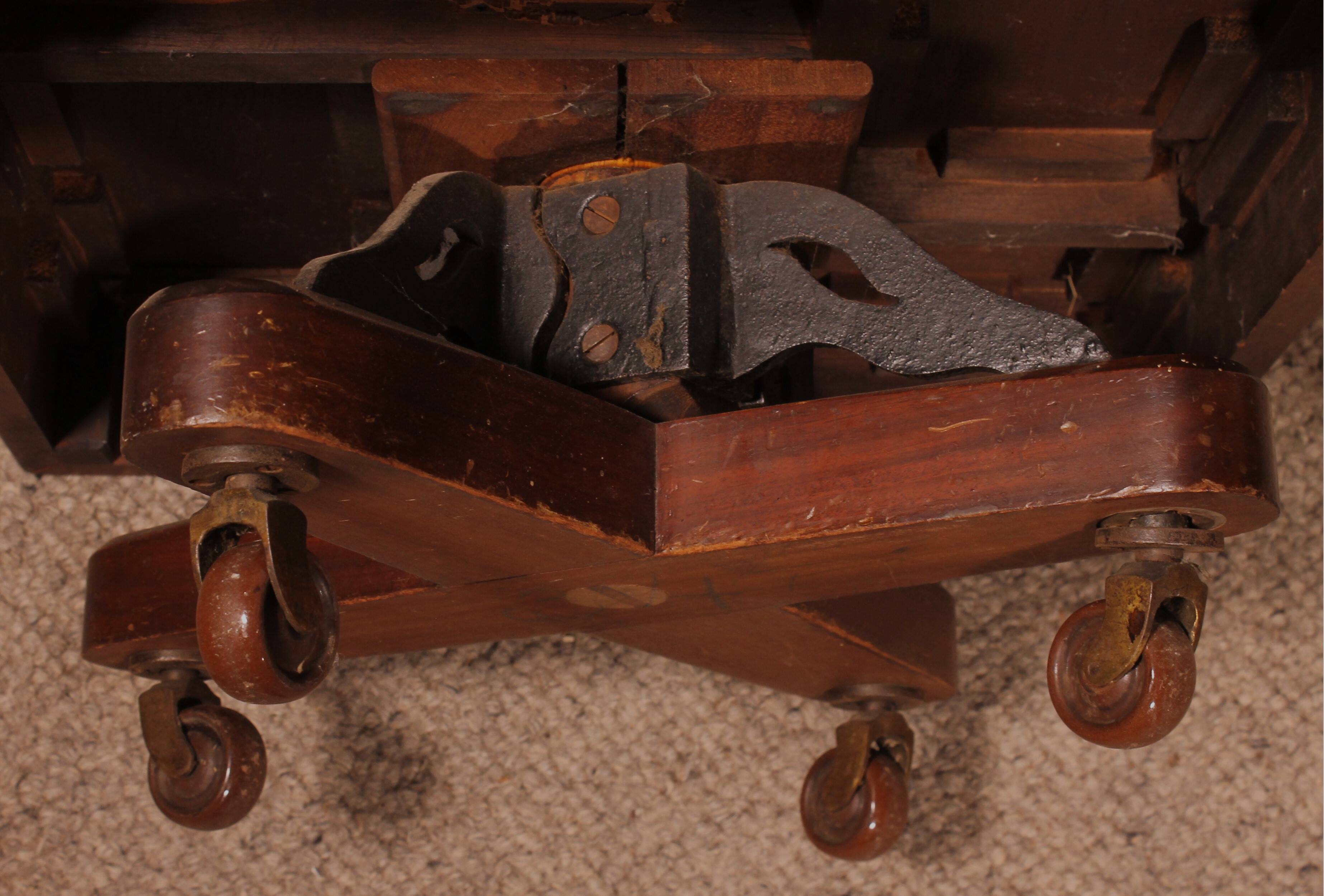 Revolving Bookcase with Iron Base - 19th Century