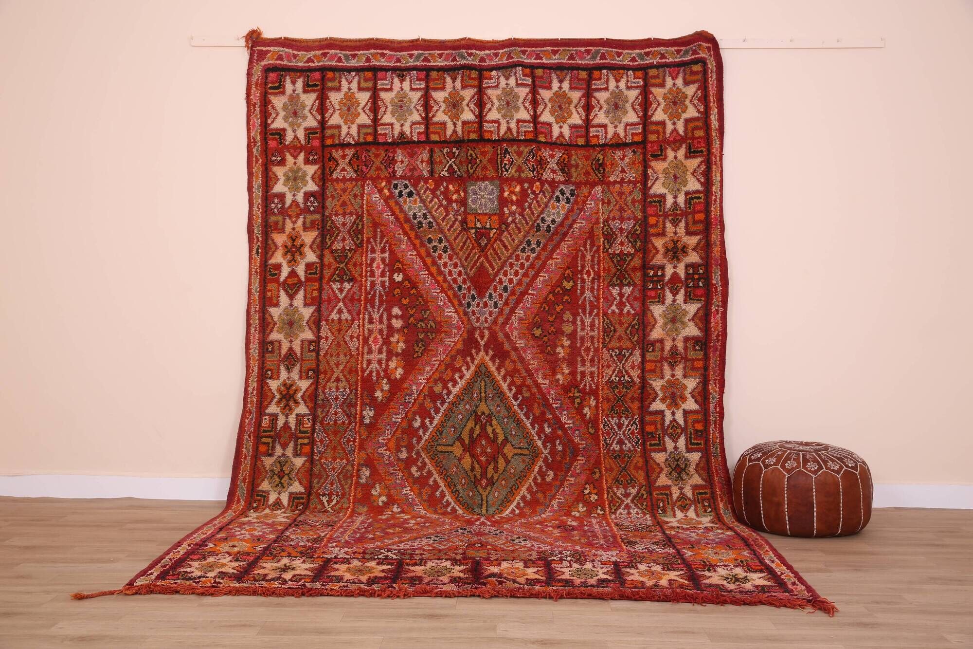 Vintage Moroccan Wool Rug 214 x 325 cm, Berber Handmade Rug Unique