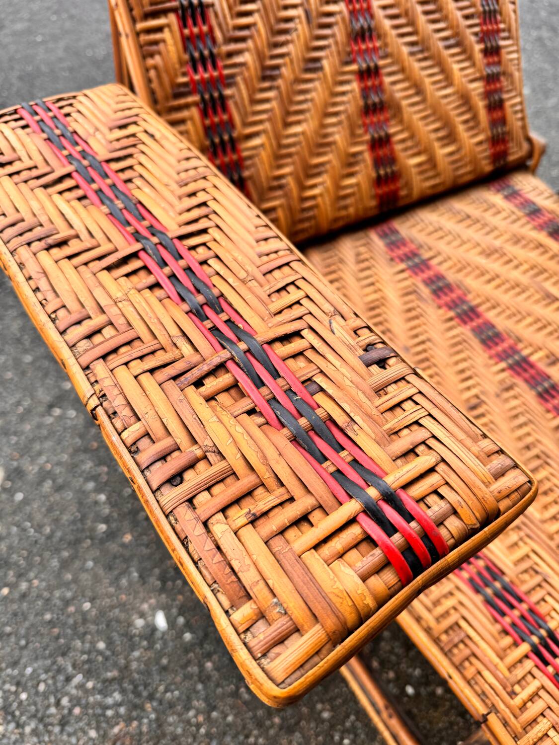 Antique rattan and wicker chaise longue, circa 1930
