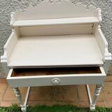 Old dressing table