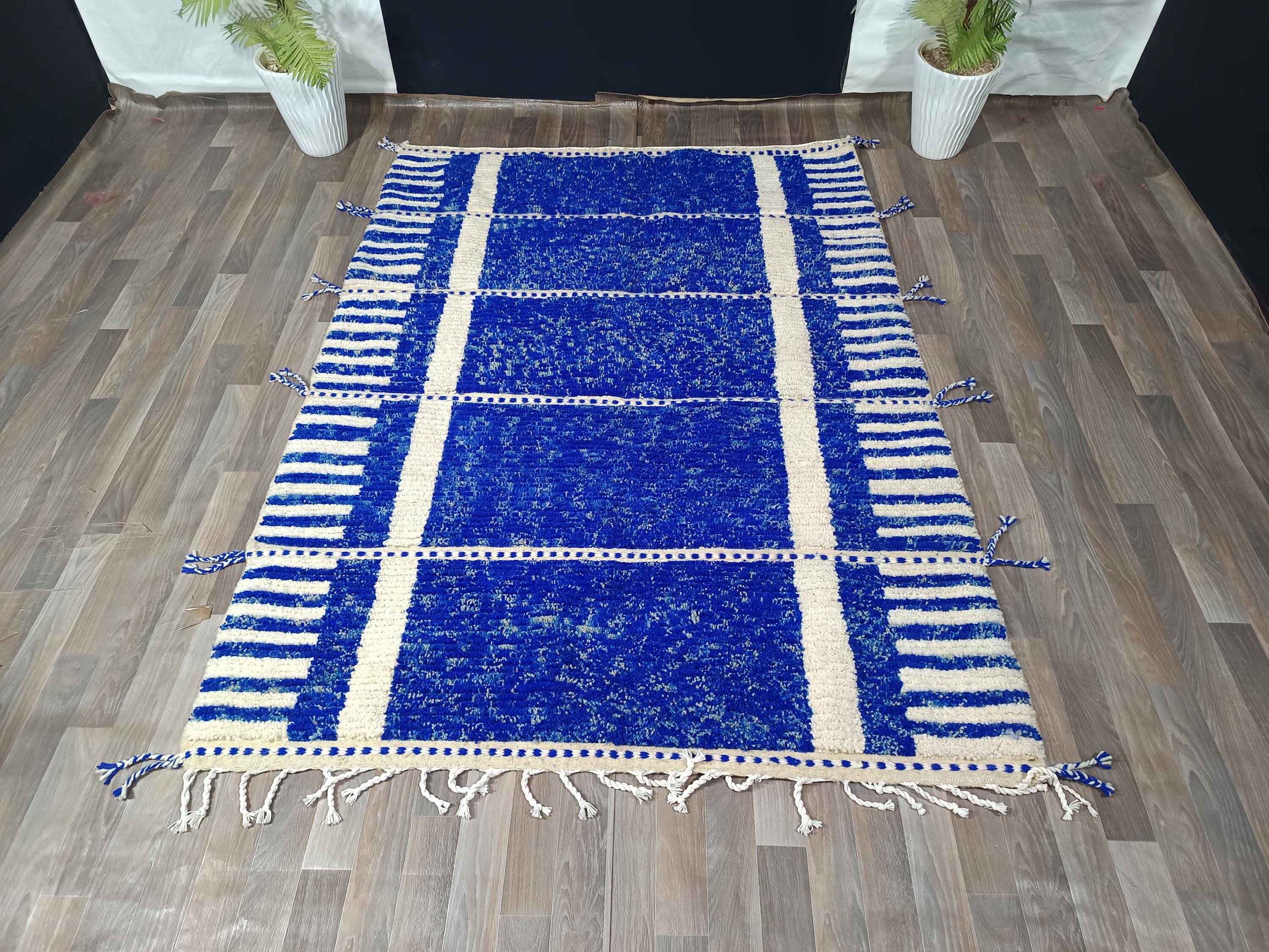 Traditional Berber rug 3 x 2 m