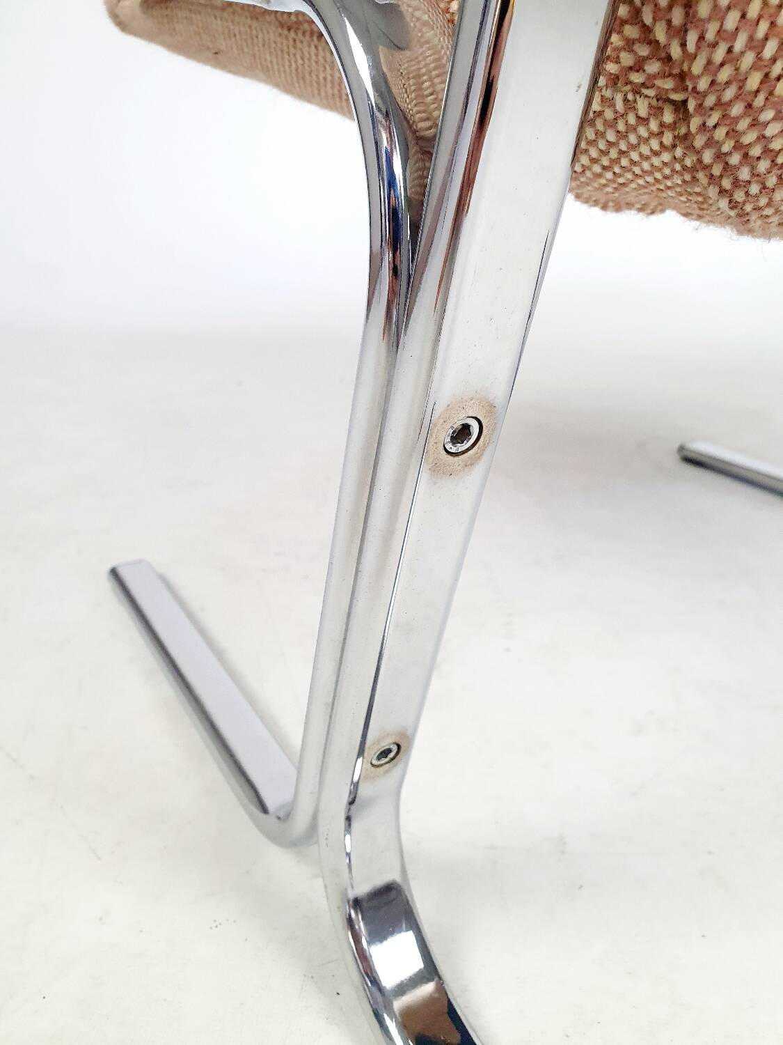Chauffeuse vintage,  tissu et chrome
