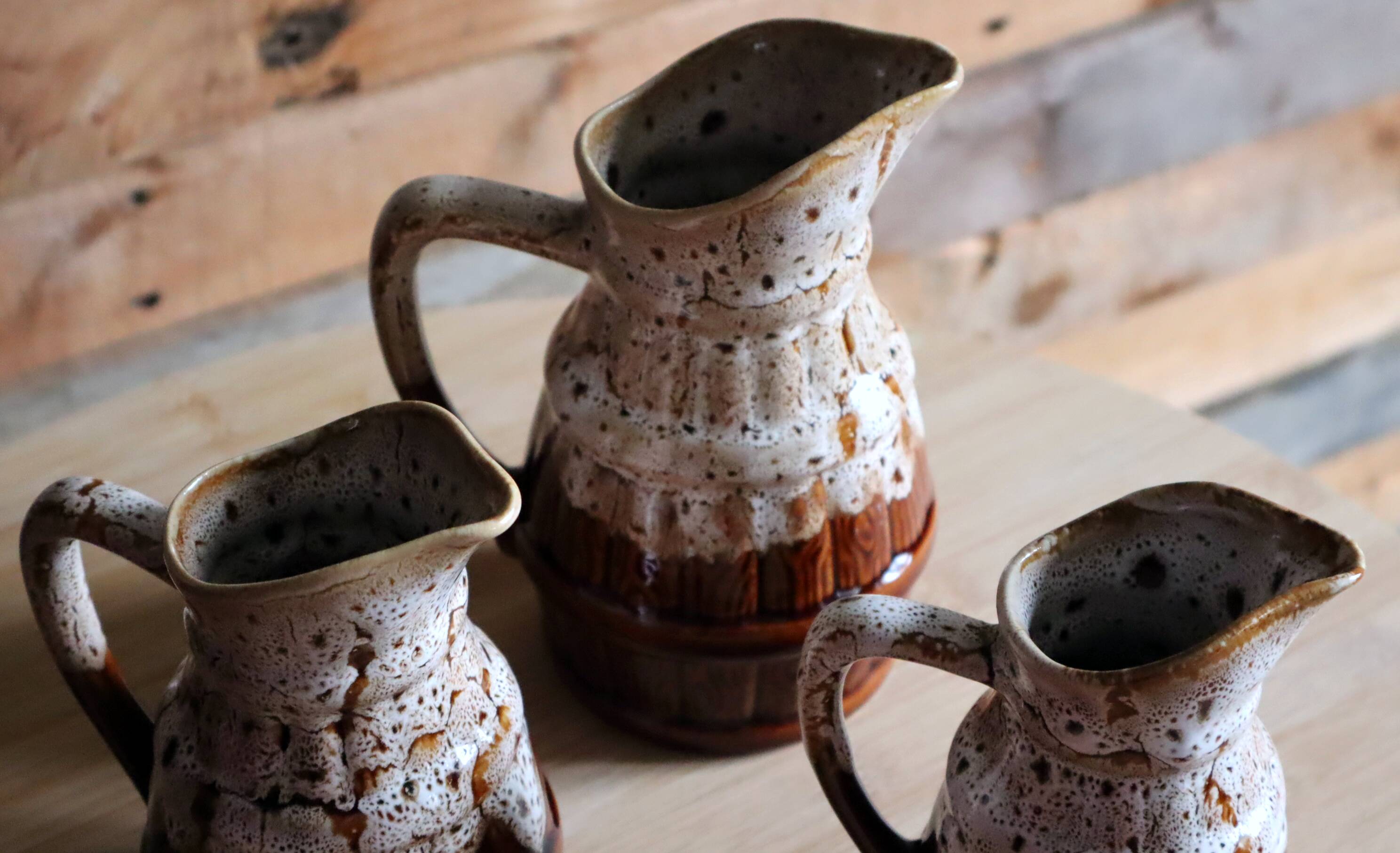 Set of 3 vintage bistro jugs in flame stoneware – Revol style