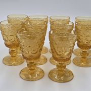10 coloured glasses