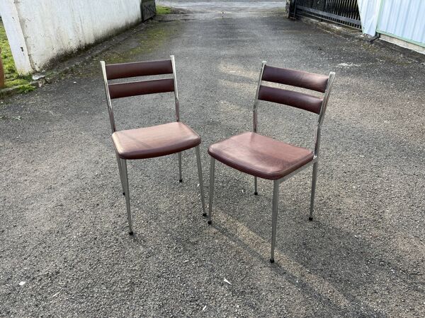 Paire de chaises rétro en métal et cuir
