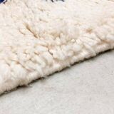Traditional handmade azilal rug size 150 x 250 cm