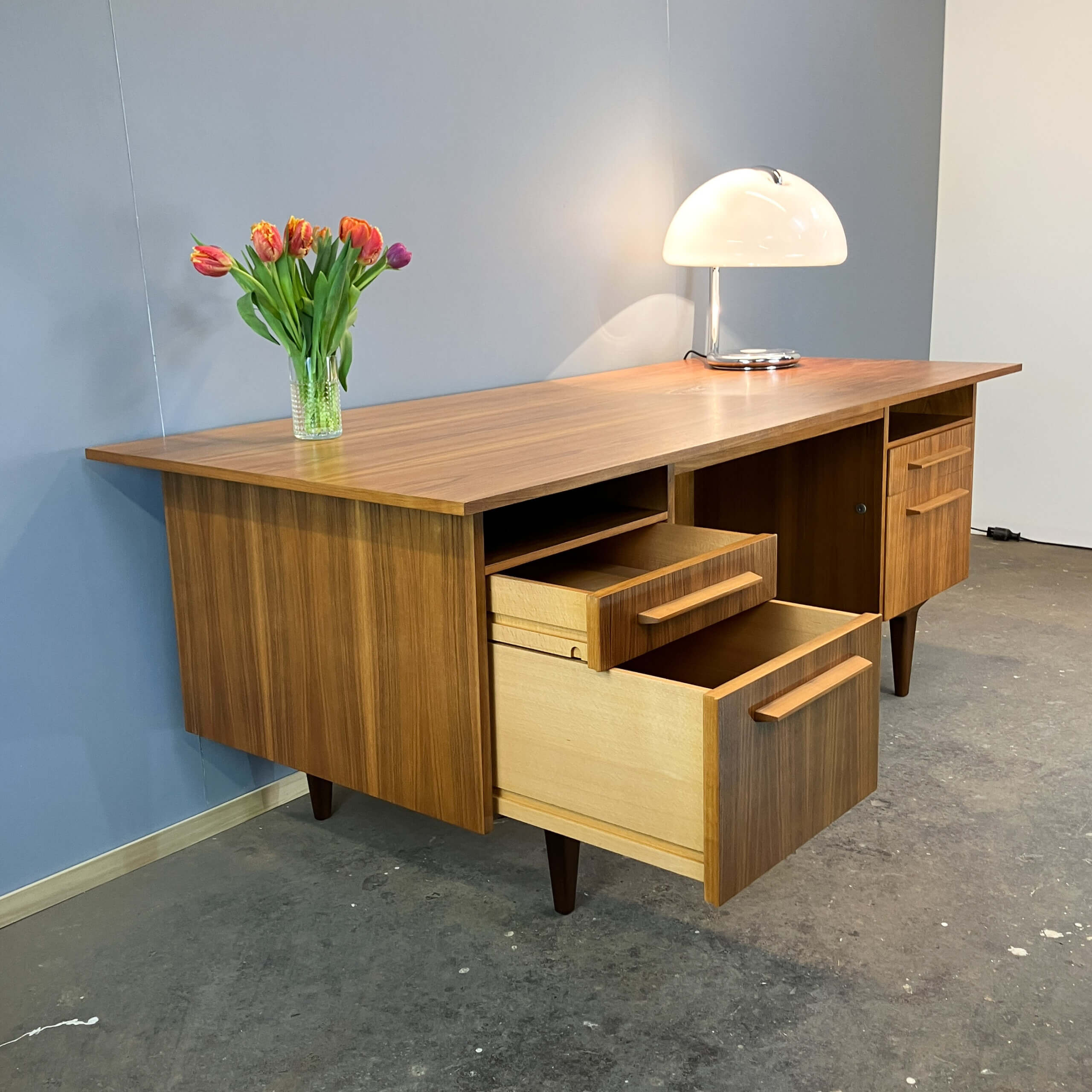 Bauhaus-style desk by WK Möbel, walnut, 1960s