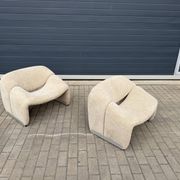 2x Artifort Groovy F598 Pierre Paulin, Pierre Frey: Chenille Igor (Sable)