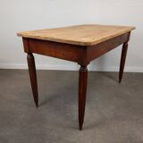 Farmhouse table with drawers