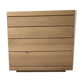 Solid light oak chest of drawers