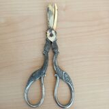 Grape scissors