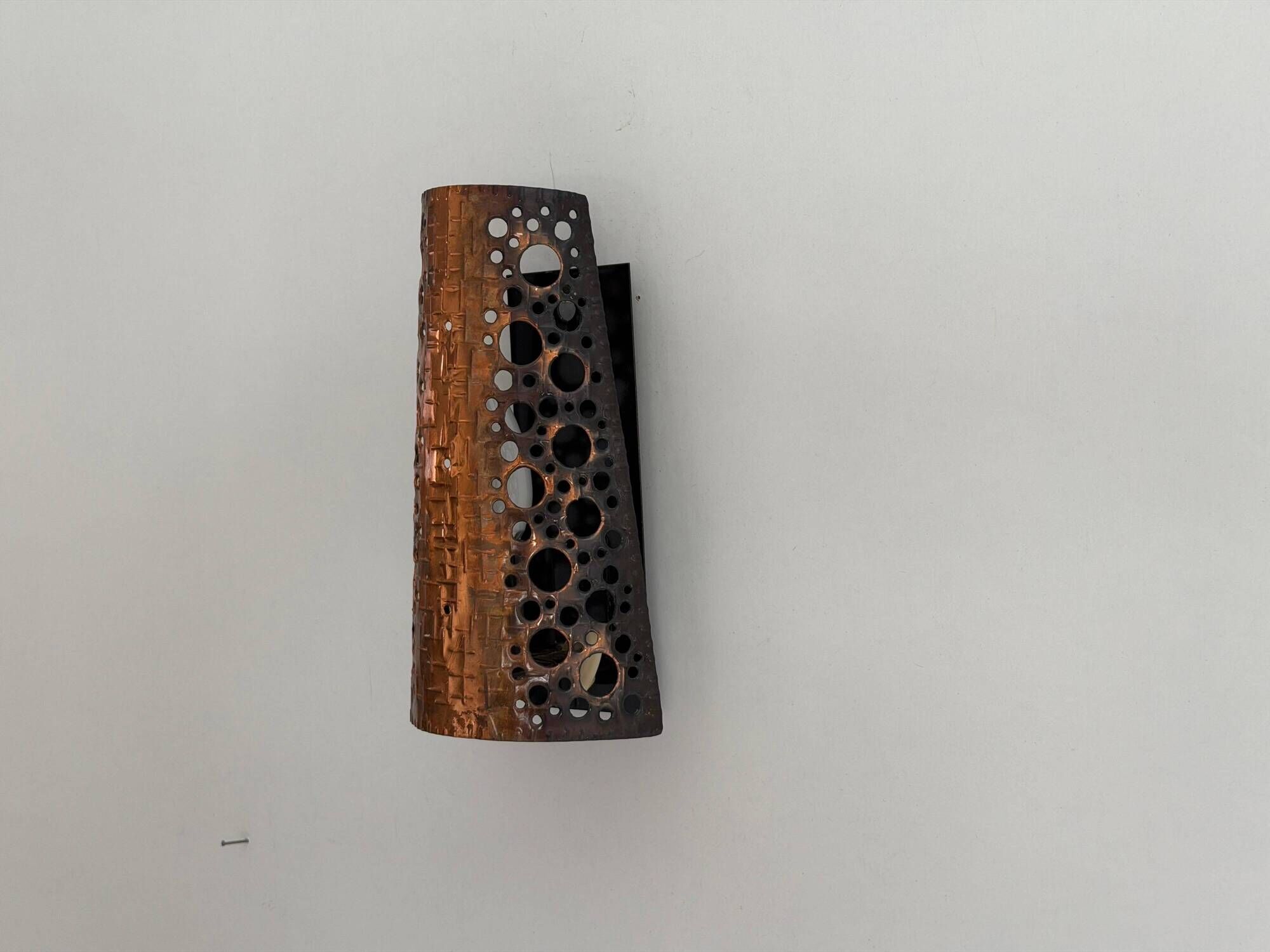Simple metal wall light in brutalist style, 1970s, Germany.