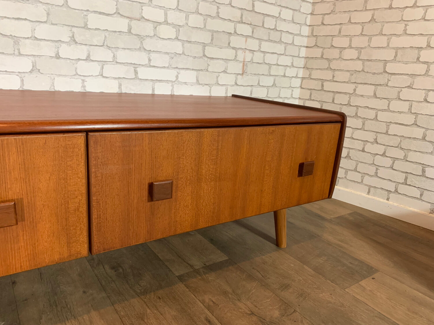 Low teak sideboard 1970