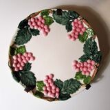 Vine decorated wall plate