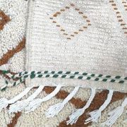 Traditional handmade pure wool Berber rug size 150/250 cm.