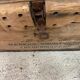 Coffre industriel vintage en bois