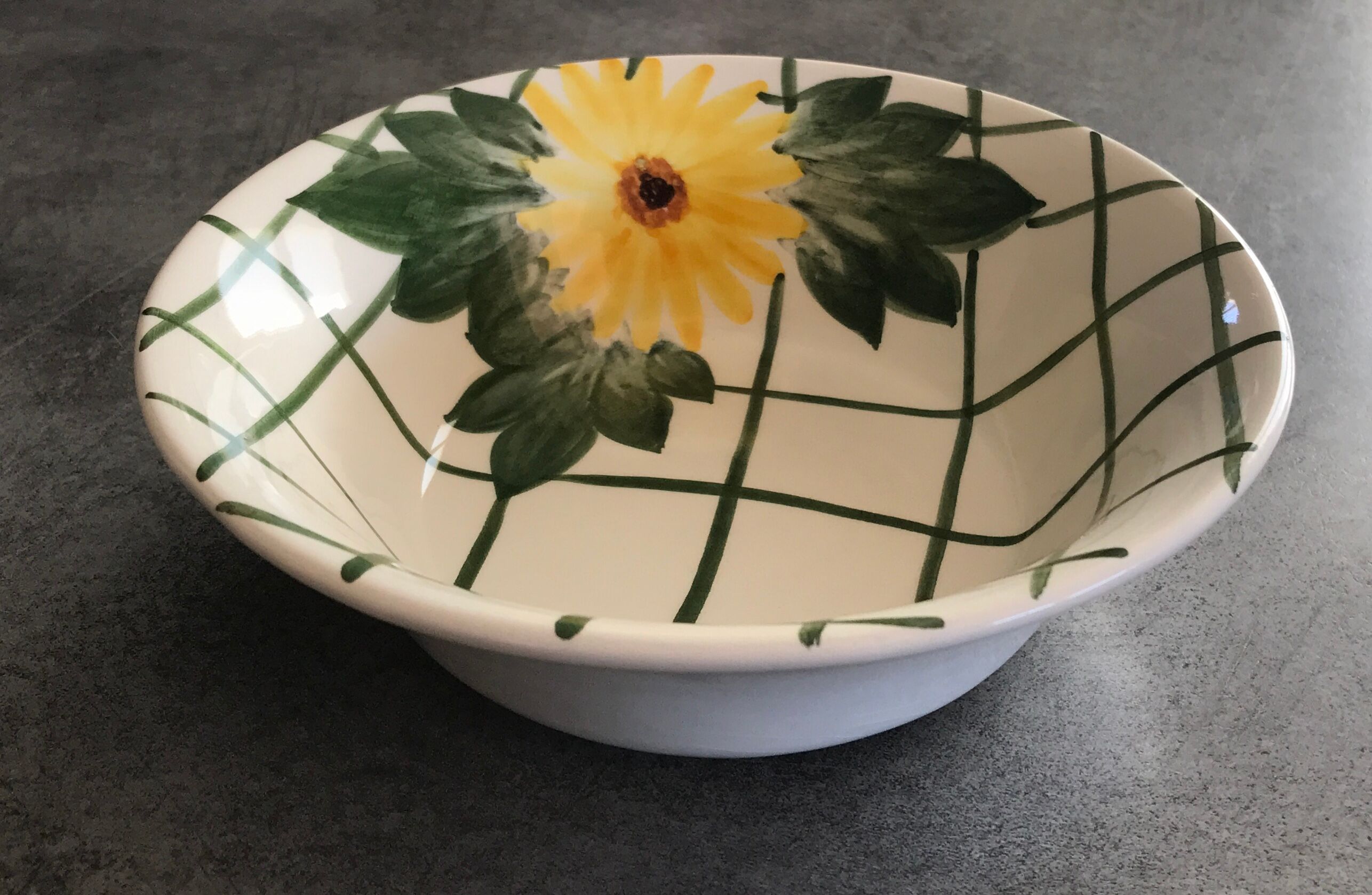 Cup vintage in ceramic enamelled signed fleur peinture decoration