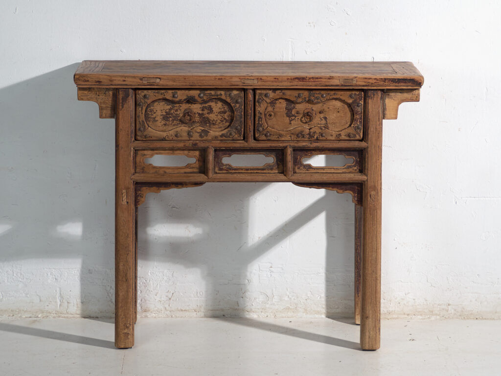 Old pine console with two drawers – China, circa 1930
