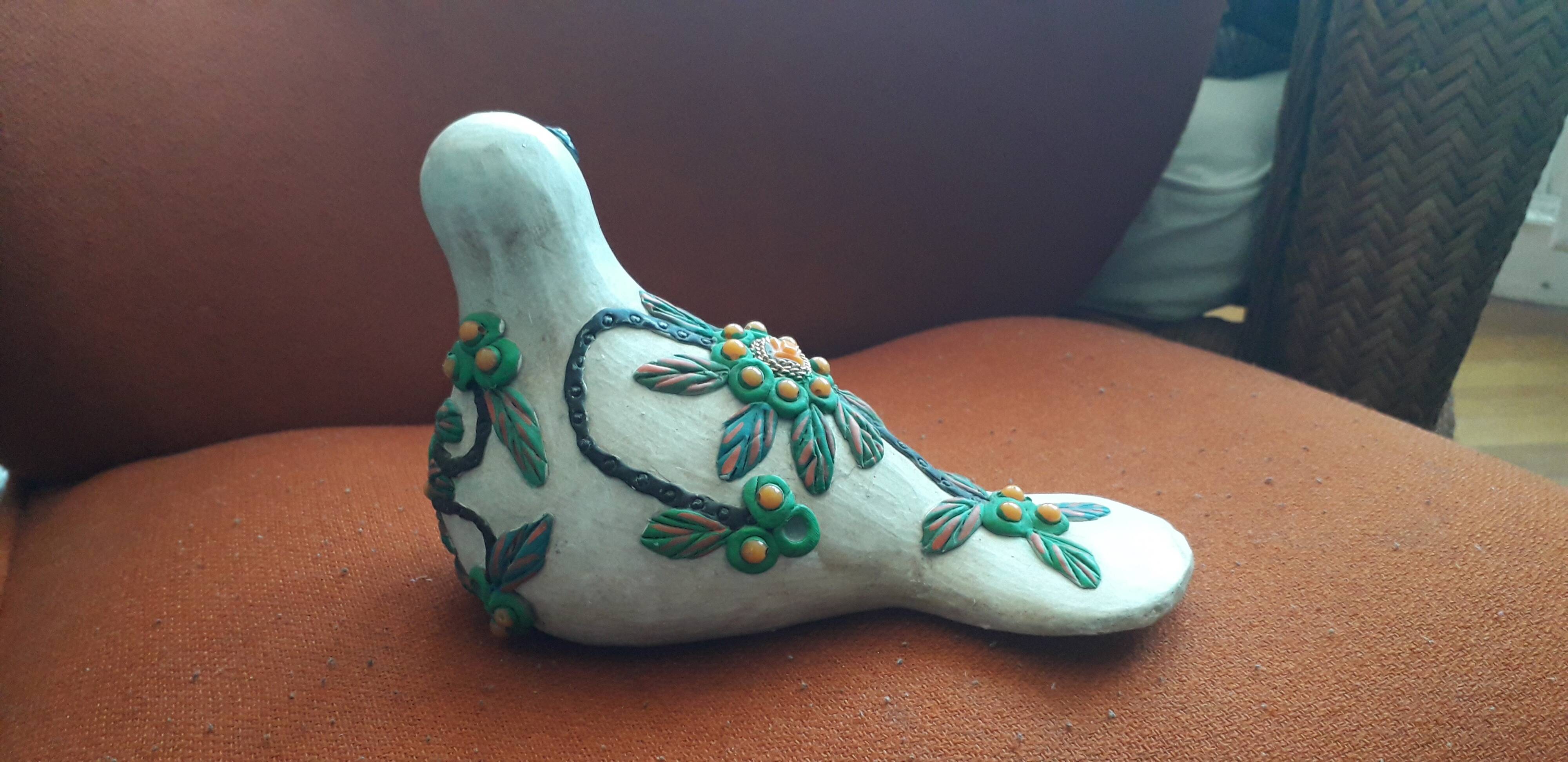 Very original vintage ceramic bird