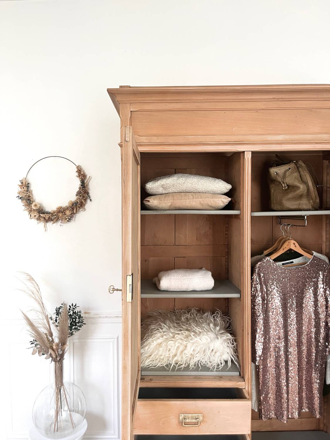 Parisian wardrobe and Art Deco