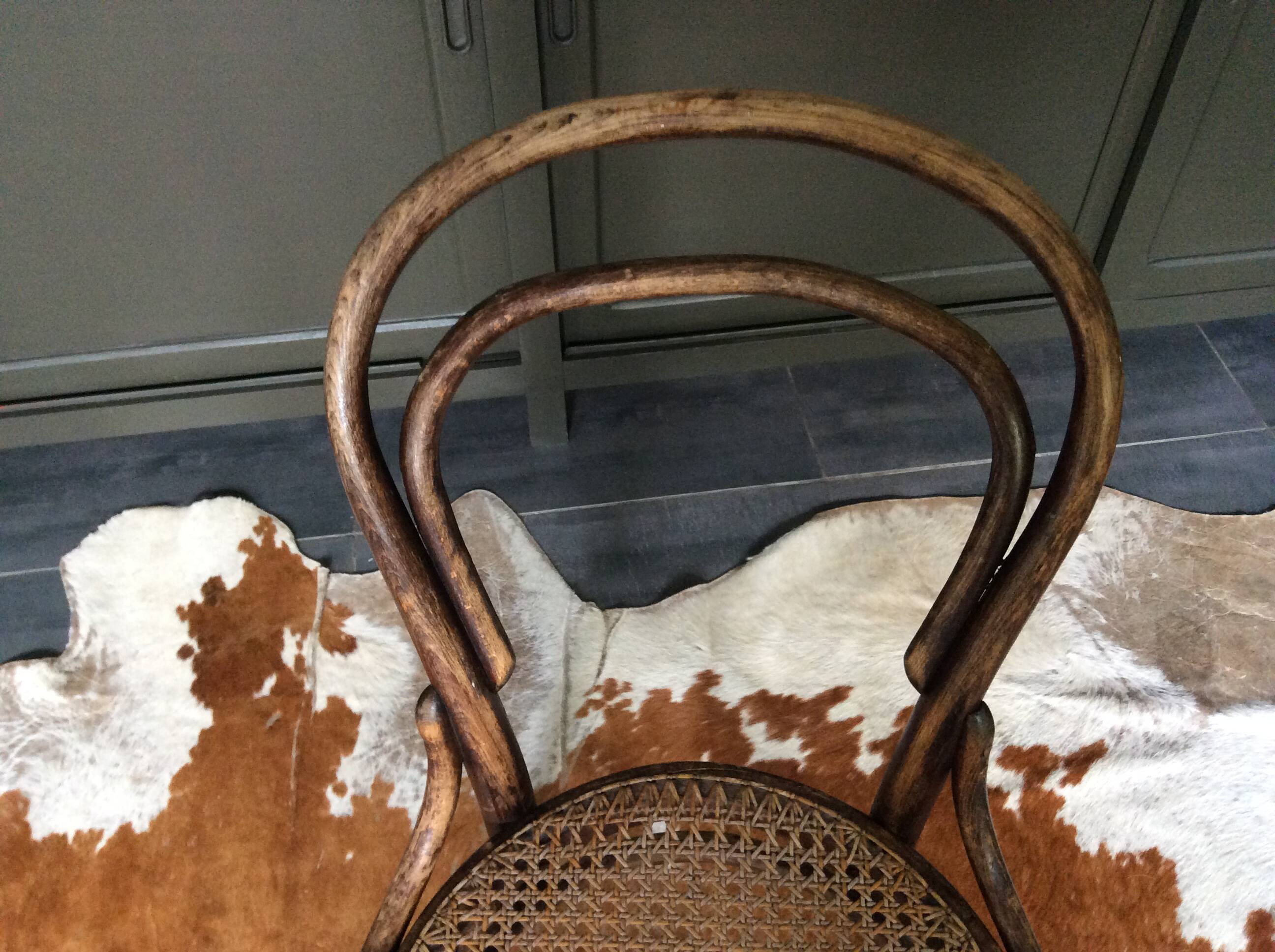 Hoffmann bistro chair