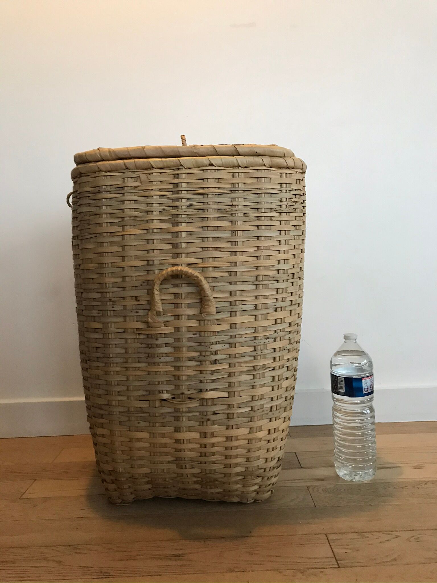 Large wicker/vintage bamboo laundry basket with lid